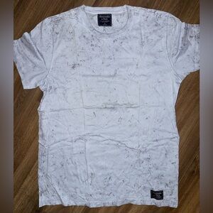 Abercrombie & Fitch White Tee